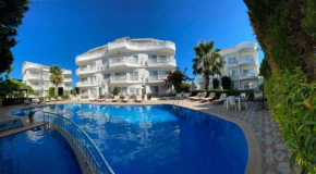 BELKA GOLF RESİDENCE Deluxe apt Poolside BELEK